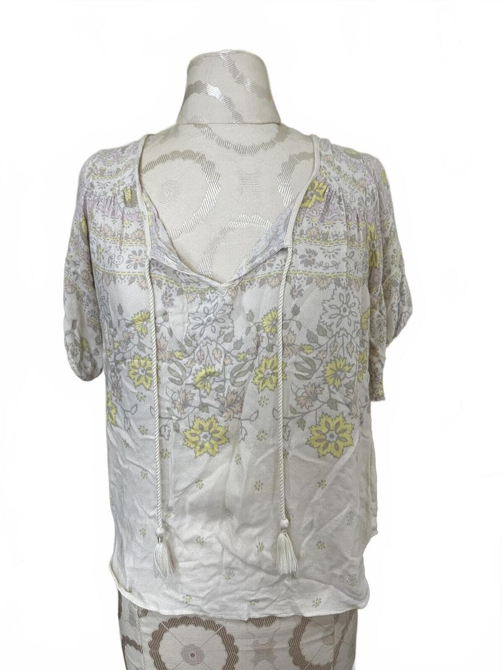 American Eagle Outfitters Women's Cream Blouse Top Floral Boho Peasant Size S